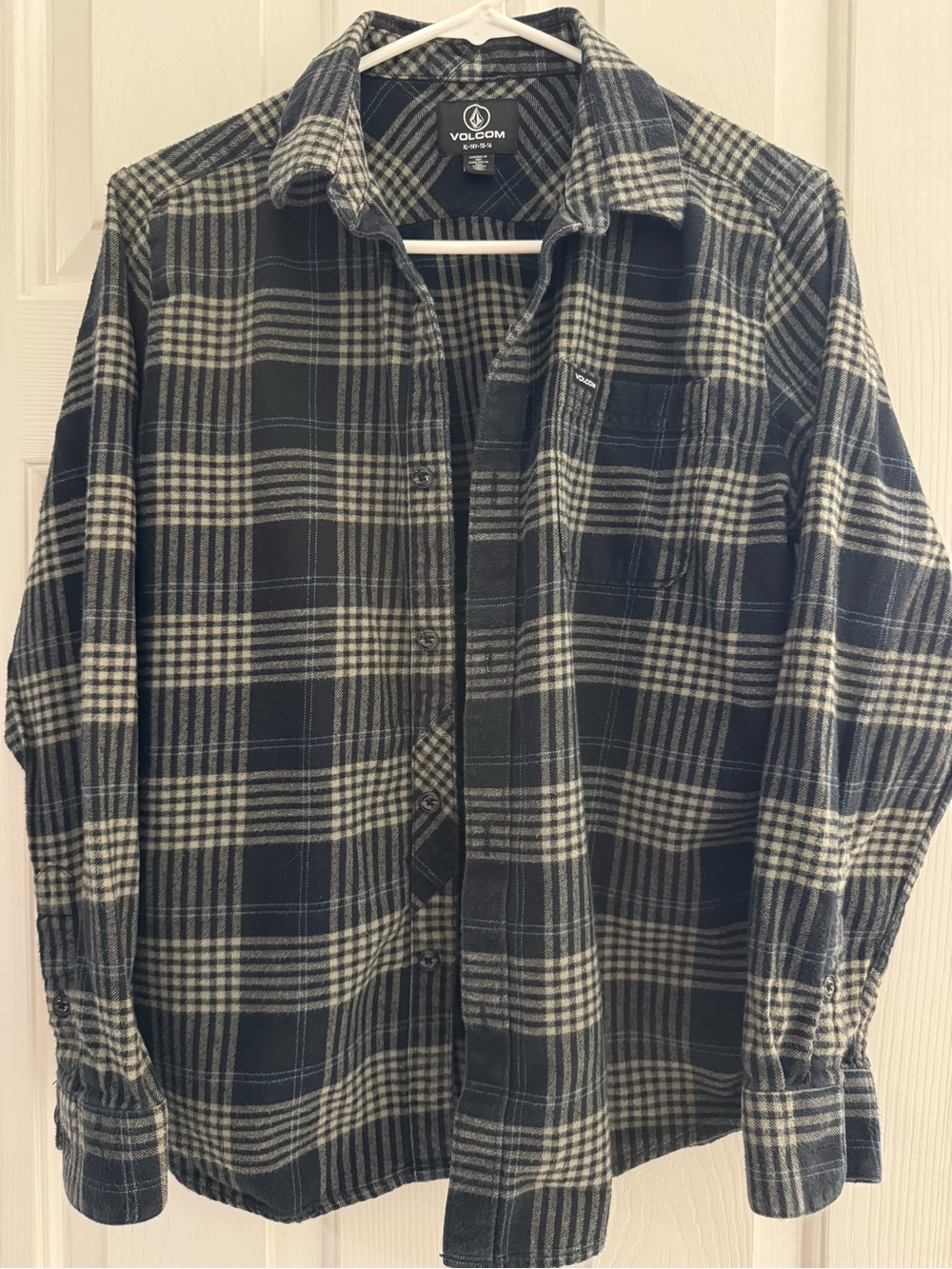 Volcom Boy’s Black and Olive Green Flannel Plaid Button-Up Shirt